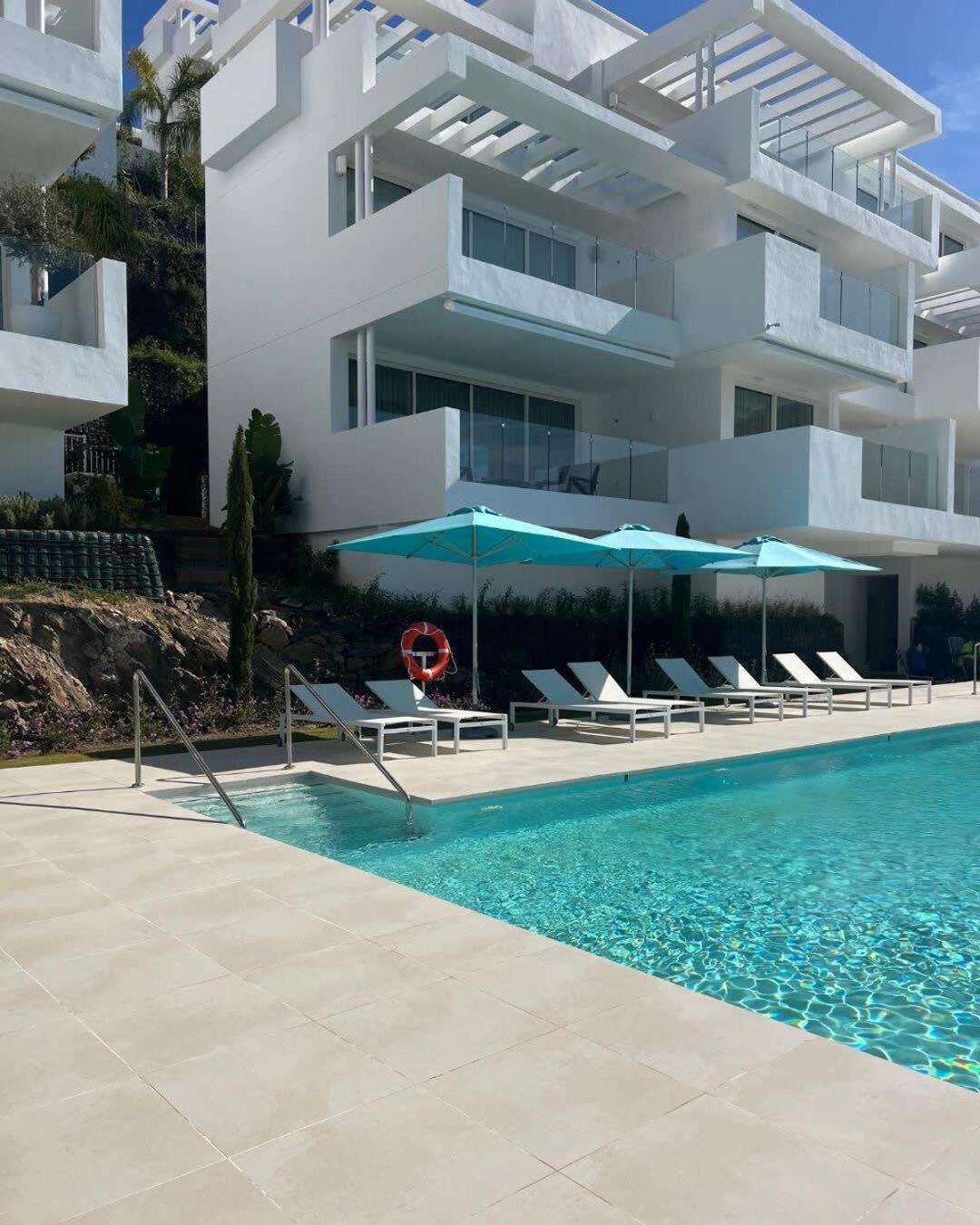 Apartment Palo Alto Indoor Pool Gym View Wifi Parking Marbella